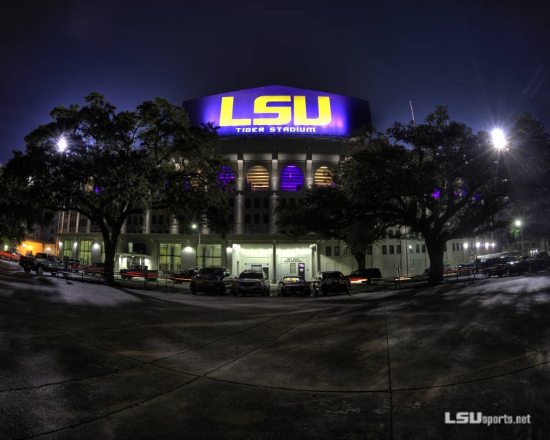 LSUStadium.JPG